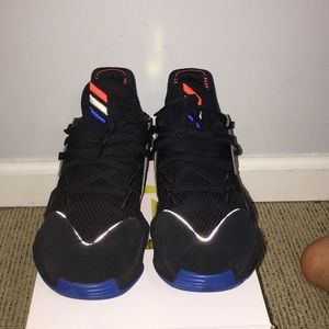 James harden vol.4 size 9.5